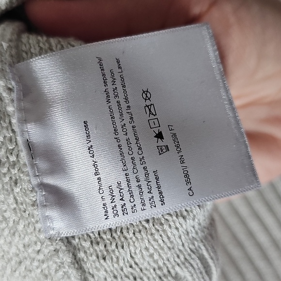 lululemon Textured Light Gray Sweater - Picture 4 of 5